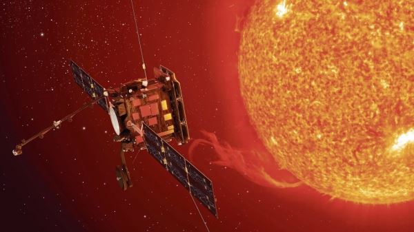 Solar Orbiter наблюдает за двумя огромными вспышками на Солнце