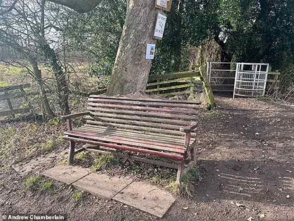 В Англии женщина за считанные минуты исчезла в парке на прогулке с собакой и нет никаких следов 