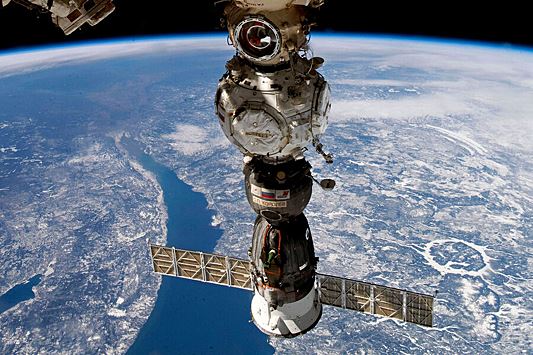 Экипаж МКС вернется на Землю 27 сентября из-за повреждения "Союз МС-22"