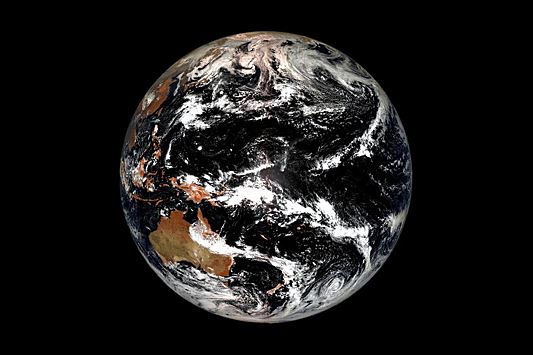 Российский спутник "Электро-Л" N4 передал первые снимки Земли