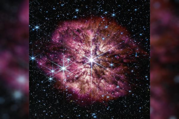 Телескоп James Webb запечатлел звезду перед превращением в сверхновую 